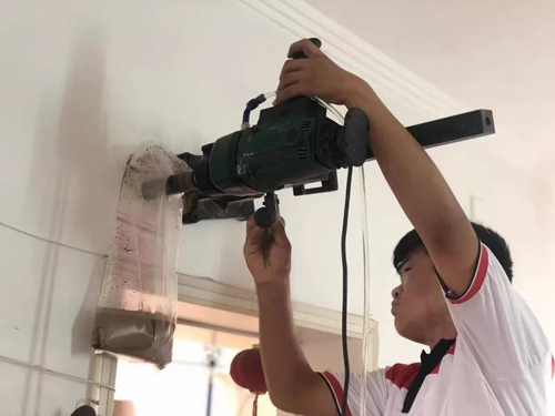 分期付款、簡(jiǎn)化手續(xù)、交叉施工…… 老舊小區(qū)供熱改造搭上“順風(fēng)車(chē)”